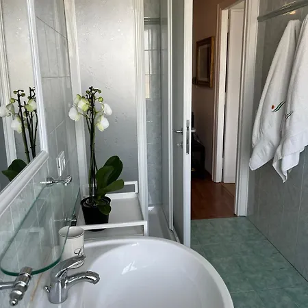 Apartament Tiburtina Sky Loft *